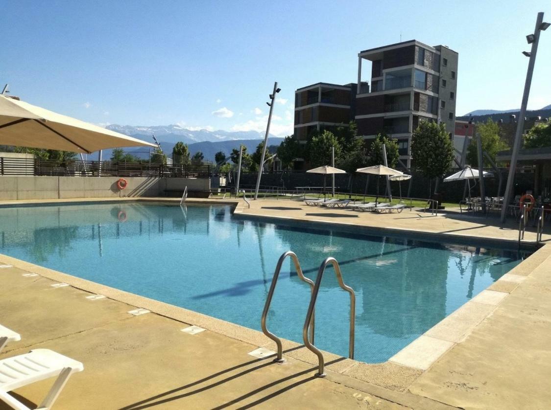 Deluxe Pirineos Apartment Sabinanigo Ngoại thất bức ảnh